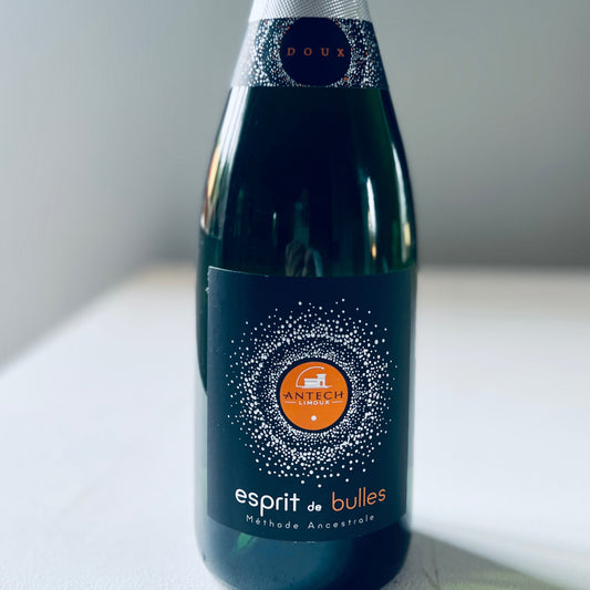 Bottle of Antech Esprit de Bulles - Organic sparkling wine from Limoux, featuring crisp apple flavours, ideal for pairing with apple desserts and chocolate treats.

